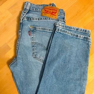 Levi's 514 jeans